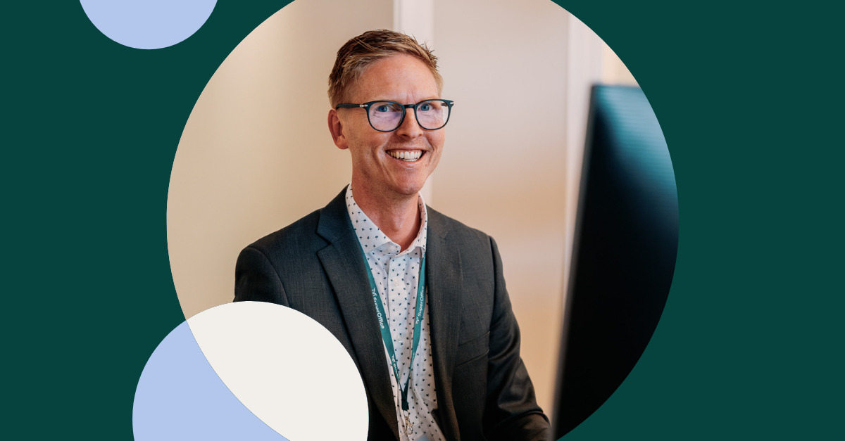 Photo of man in office